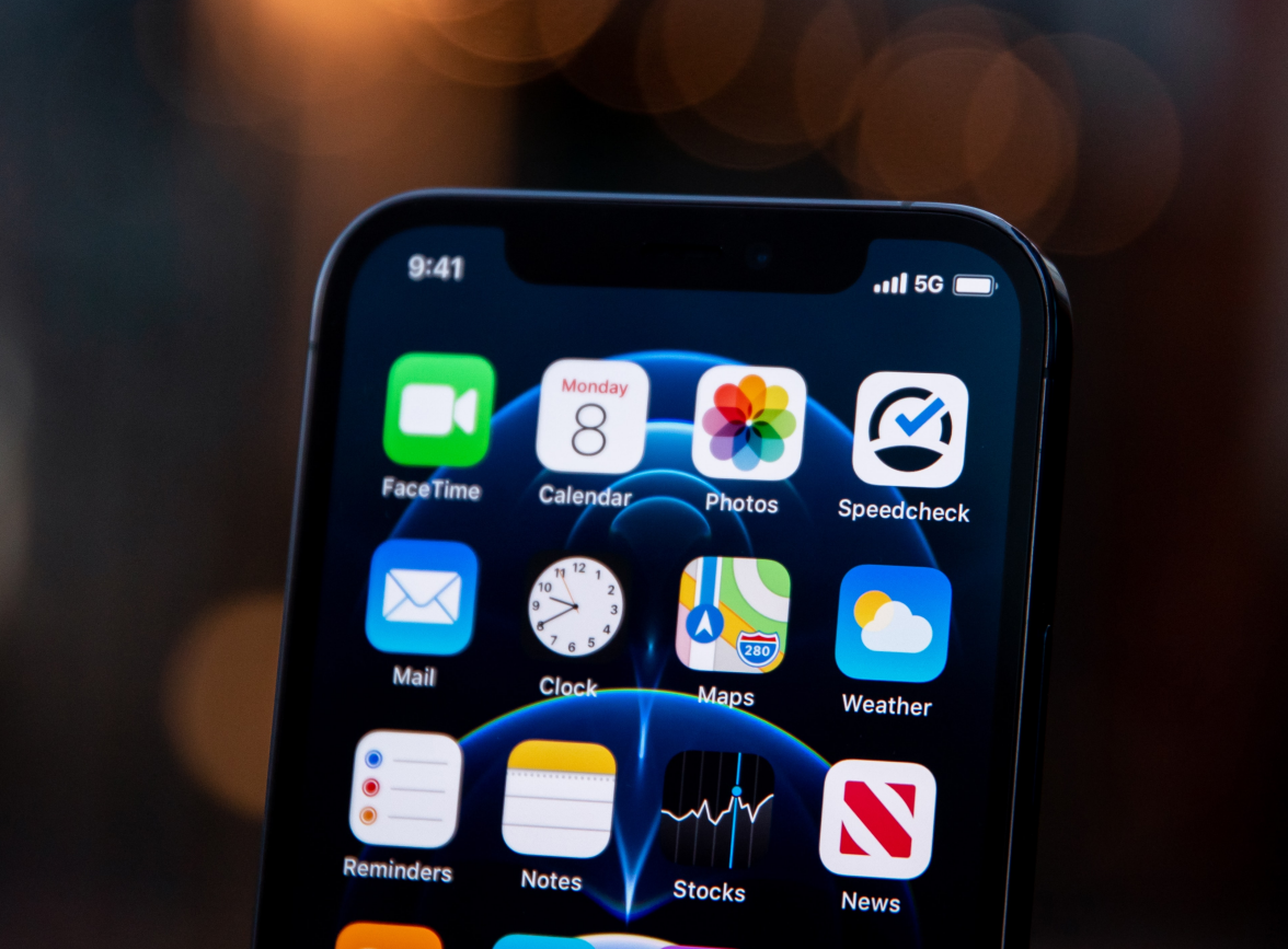 南澳苹果手机维修分享为什么 iPhone 12 在冬季会自动关机 