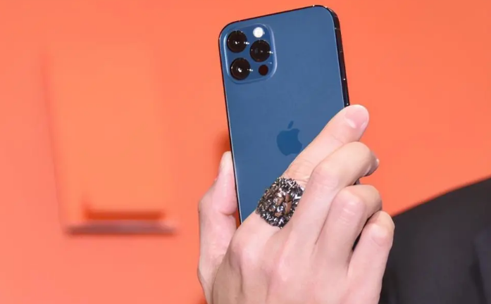 南澳苹果手机维修分享iPhone12系列重启方法教程 